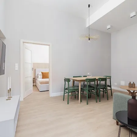 4 Bedroom Apartment - Main Square Krakow Exterior photo